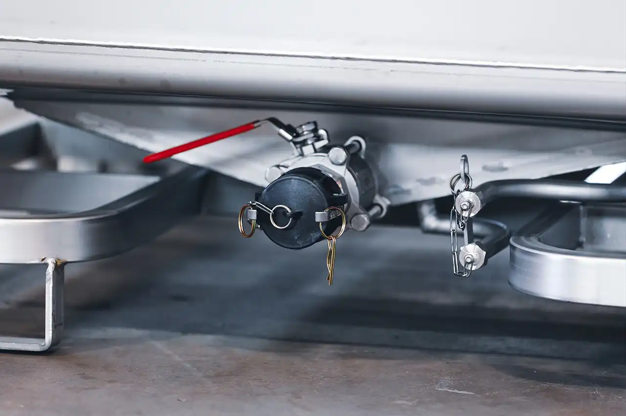 Finncont IBCs – Material safety and compatibility