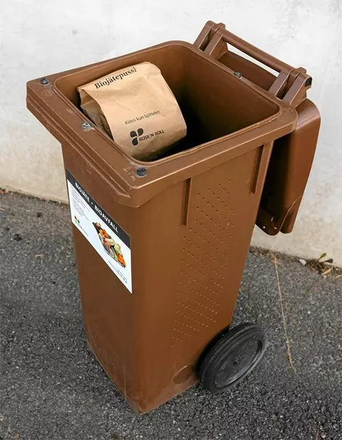 tuulettuva biojate ja paperipussi